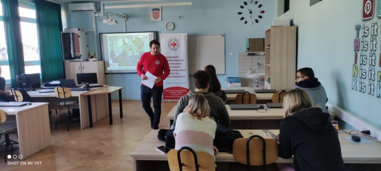 Radionica " Oprezno s osobnim podacima"